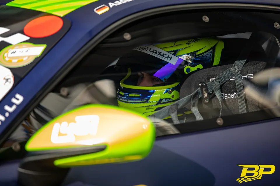 LOSCH Motorsport by BLACK FALCON cover image